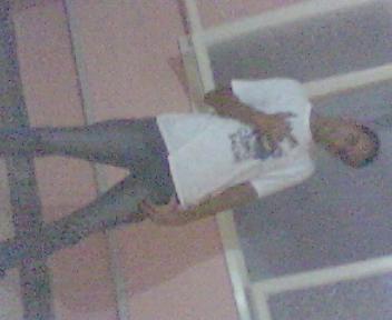 moi s'appelle youssef tounsi 16 ans a casa je t'emai manal